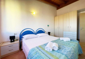 Pgs Immobiliare srls Bellavista 02 Bilocale con parcheggio privato e vista mare La Maddalena